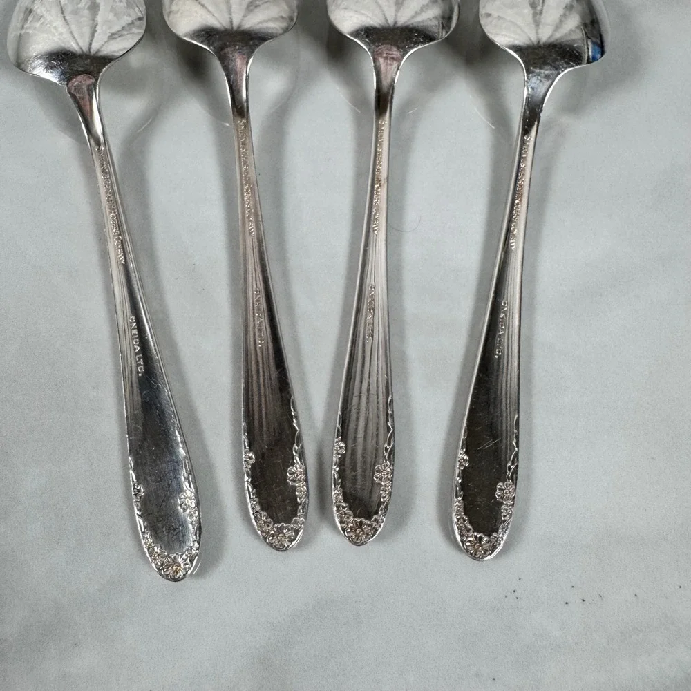 Oneida set vintage